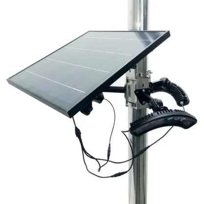 Polepal Tri-Extreme Commercial Solar Flagpole Light